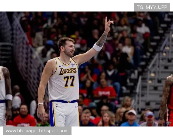 湖人团队在第四节通过轮换填补首发短板